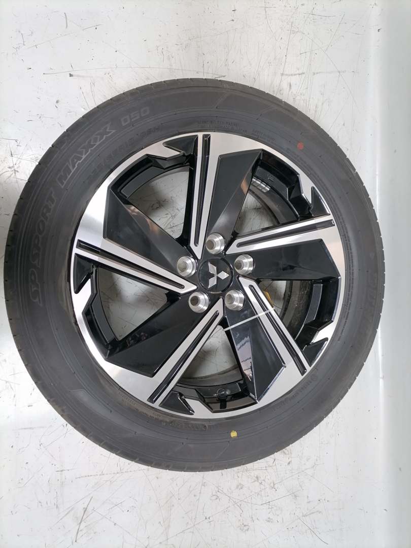 Mitsubishi Eclipse Cross original Sommerradsatz Alufelgen 7Jx18 ET38 Bj.2023